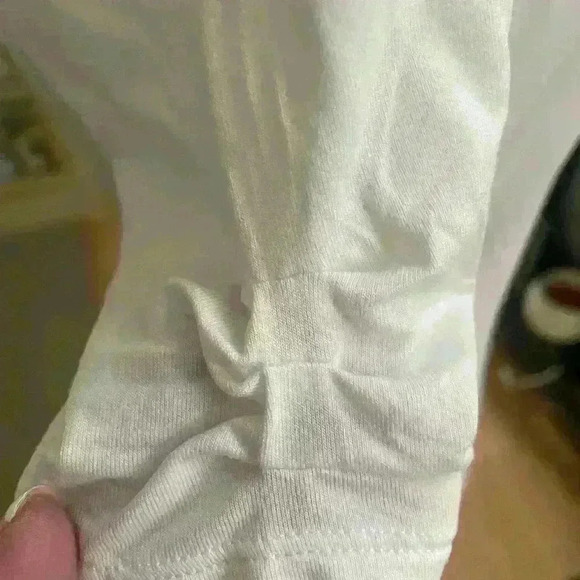 White House Black Market Top NWT - Picture 2 of 4